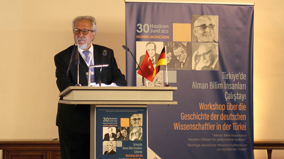 Dr. Latif Çelik; “Alman bilim insanlarının Türkiye’de doğan çocukları tarihe not düştü”